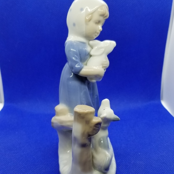 Lego Japan Beagle Figurine